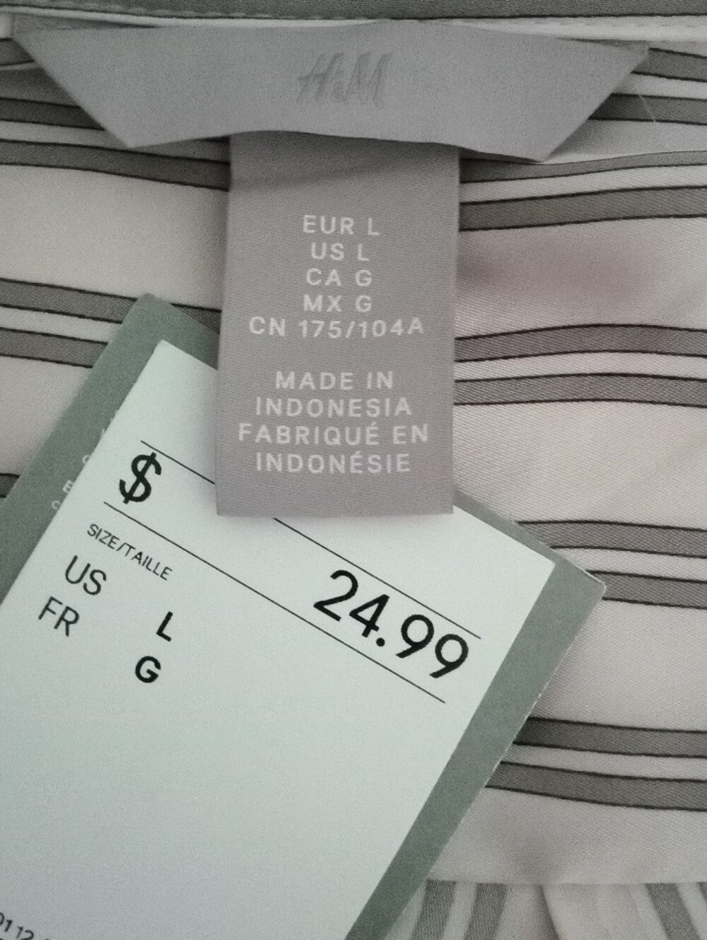 H&M - Picture 3 of 3